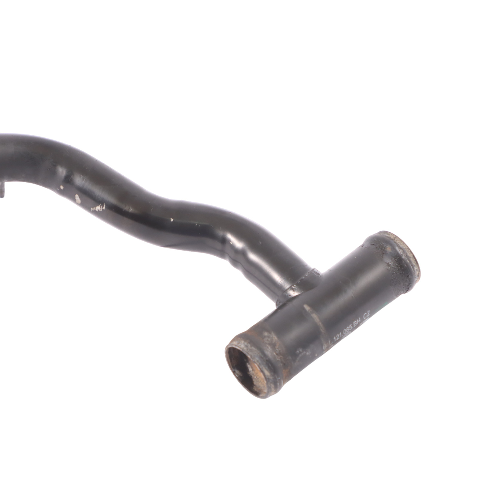 Audi A3 8V Engine Water Coolant Pipe Cooling Hose Line 04L121065