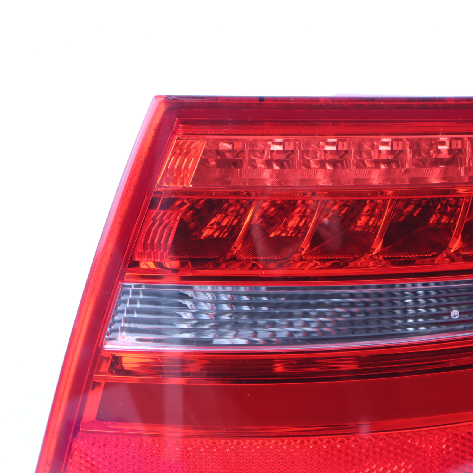 Audi A4 B8 Estate Tail Light Rear Right O/S Outer Lamp Boot Light 8K9945096D