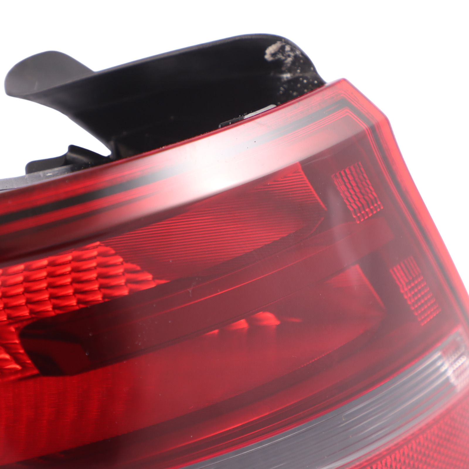 Audi A3 8V Rücklicht hinten links Außenlampe Kofferraumleuchte 8V4945095C