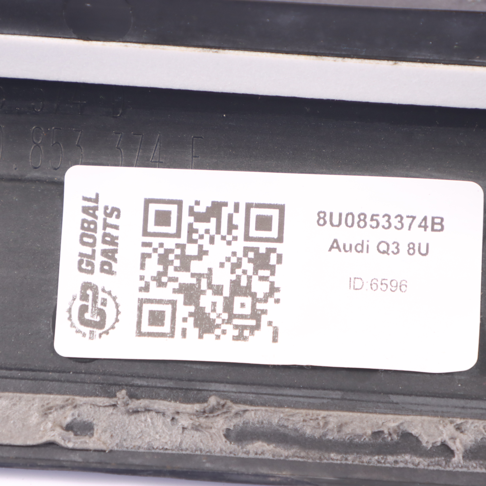 Audi Q3 8U Vordertür rechts Türschwellenleiste S Line Tellerformung 8U0853374B