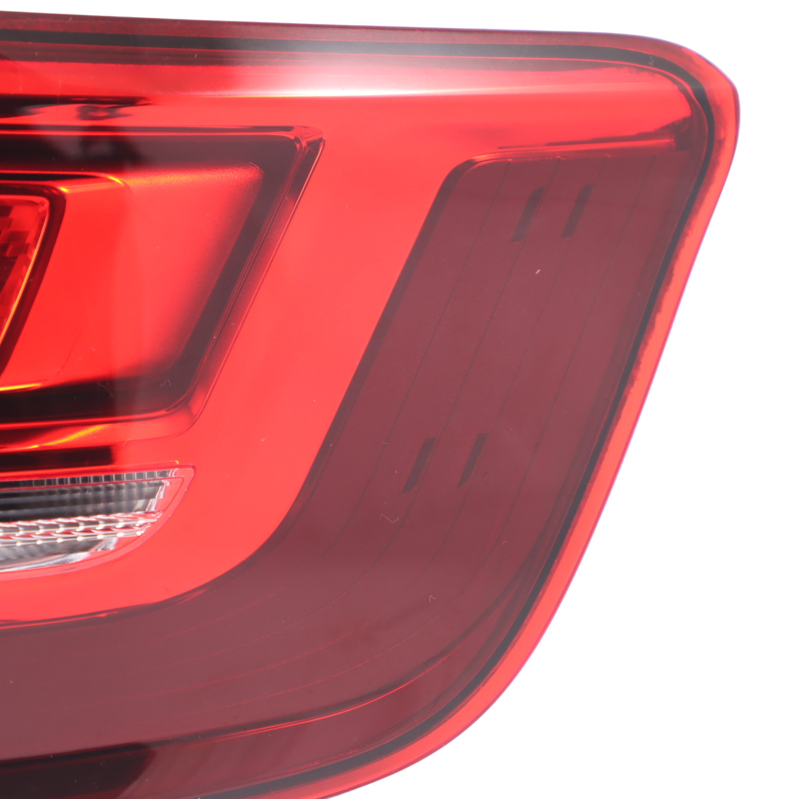 Audi A3 8V Rücklicht Lampe äußere Seite Panel Kotflügel Rechts 8V4945070