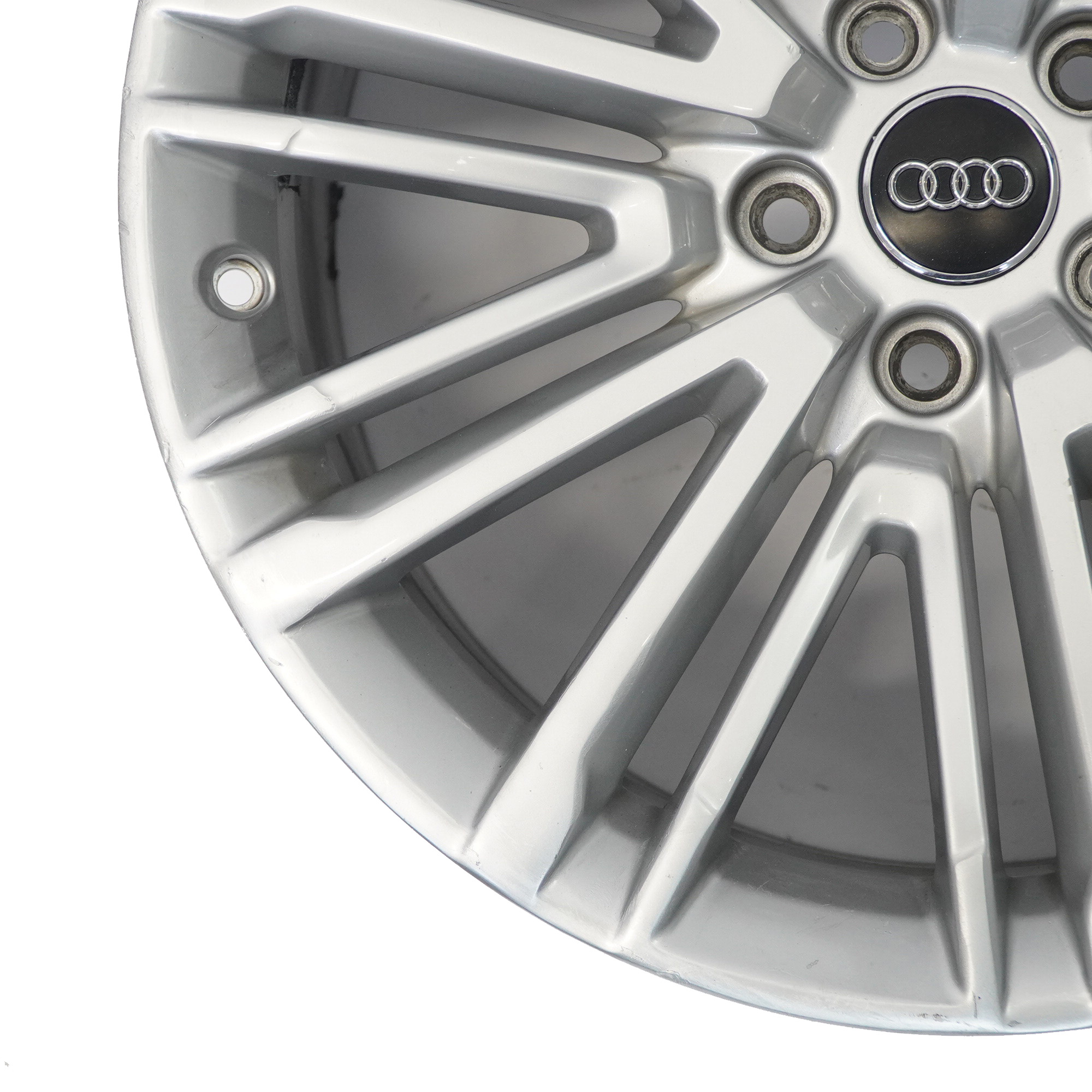 Audi A4 8W B9 Silber Felge Leichtmetallfelge Alufelge 19" 8,5J ET:40 8W0601025BE