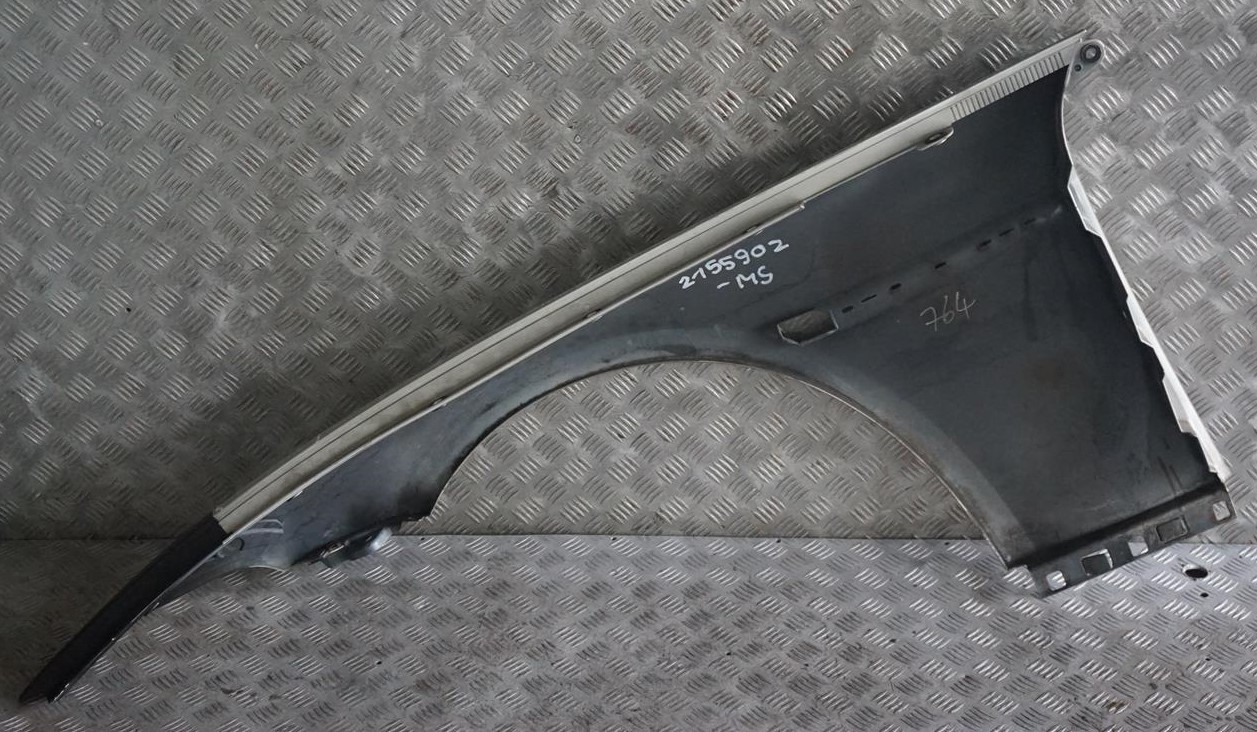 BMW 6 E63 E64 Front Right Wing Fender Side Panel O/S Mineralsilber Silver - A14