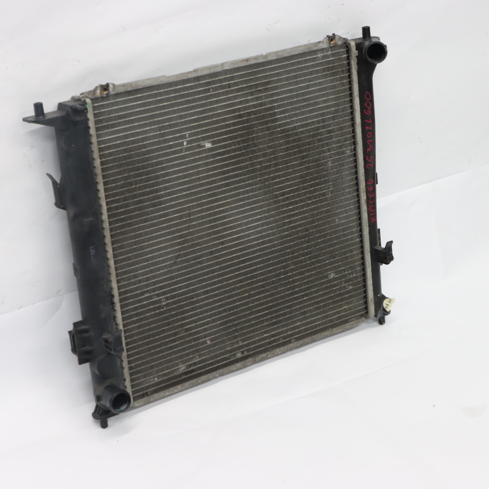 Radiateur de refroidissement Kia Ceed I Radiateur d'eau 253102L600