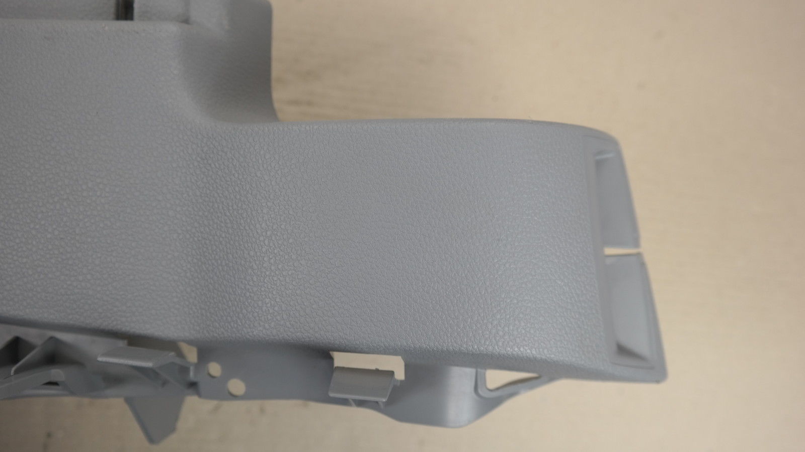 BMW 1 Series E81 Support Rear Window Parcel Shelf Right O/S Alaska Grey 7119504