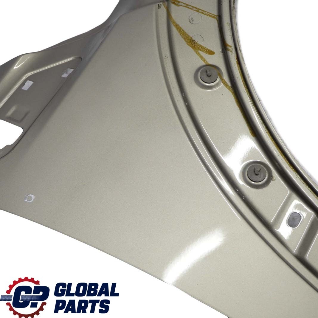 £Mini Cooper R55 R56 R57 Side Panel Front Right Wing O/S Sparkling Silver - A60