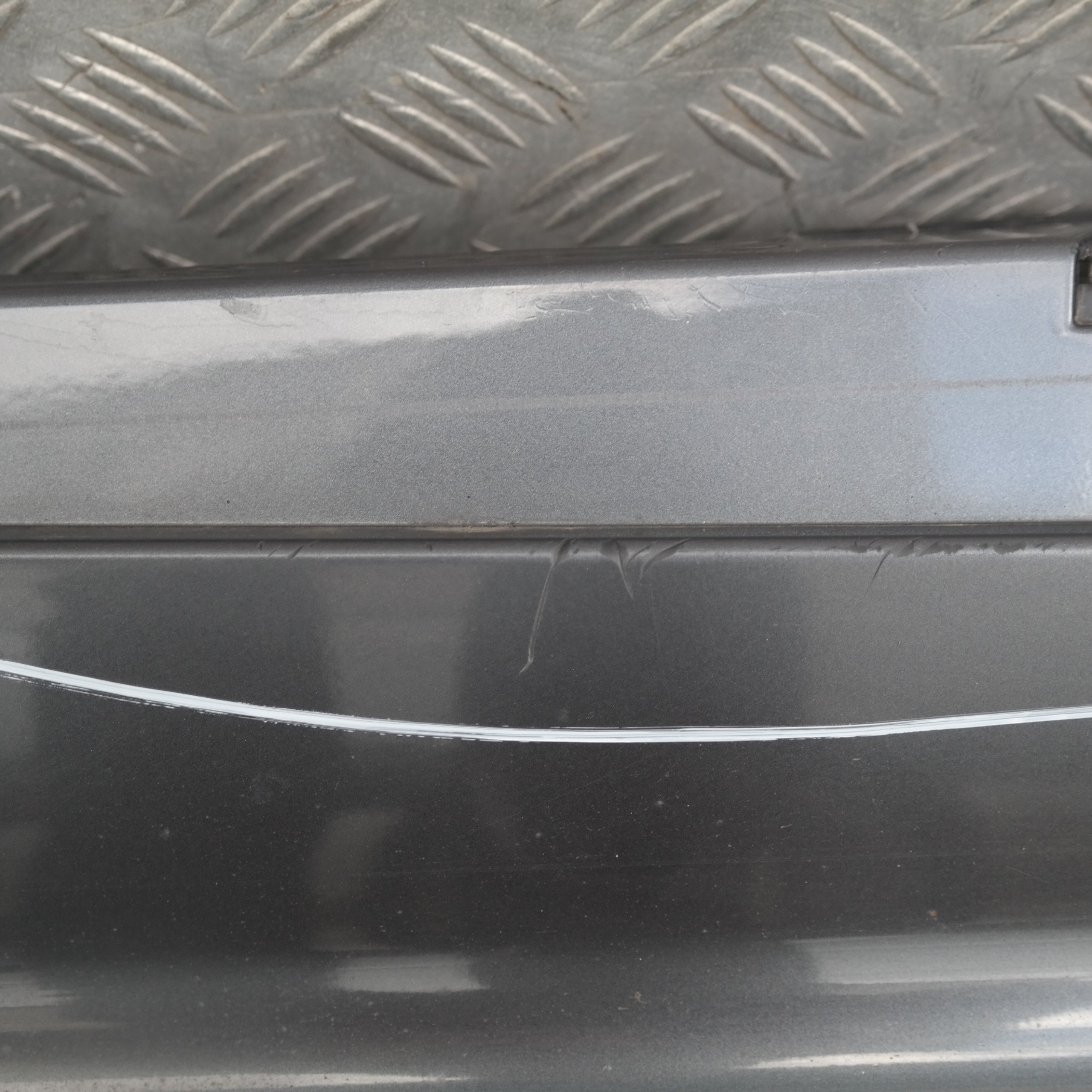 BMW 1 SERIES 3 E87 Sill strip Side Skirt Right O/S Sparkling Graphite Metallic