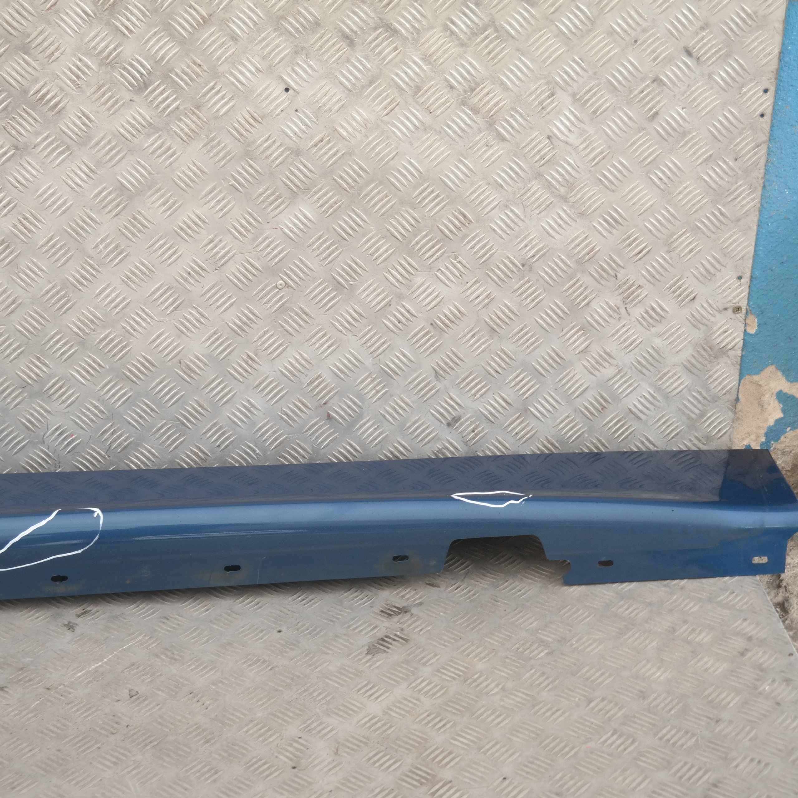 BMW 1 SERIES 12 E87 Sill Strip Side Skirt Right O/S Sydneyblau Sydney Blau Blue