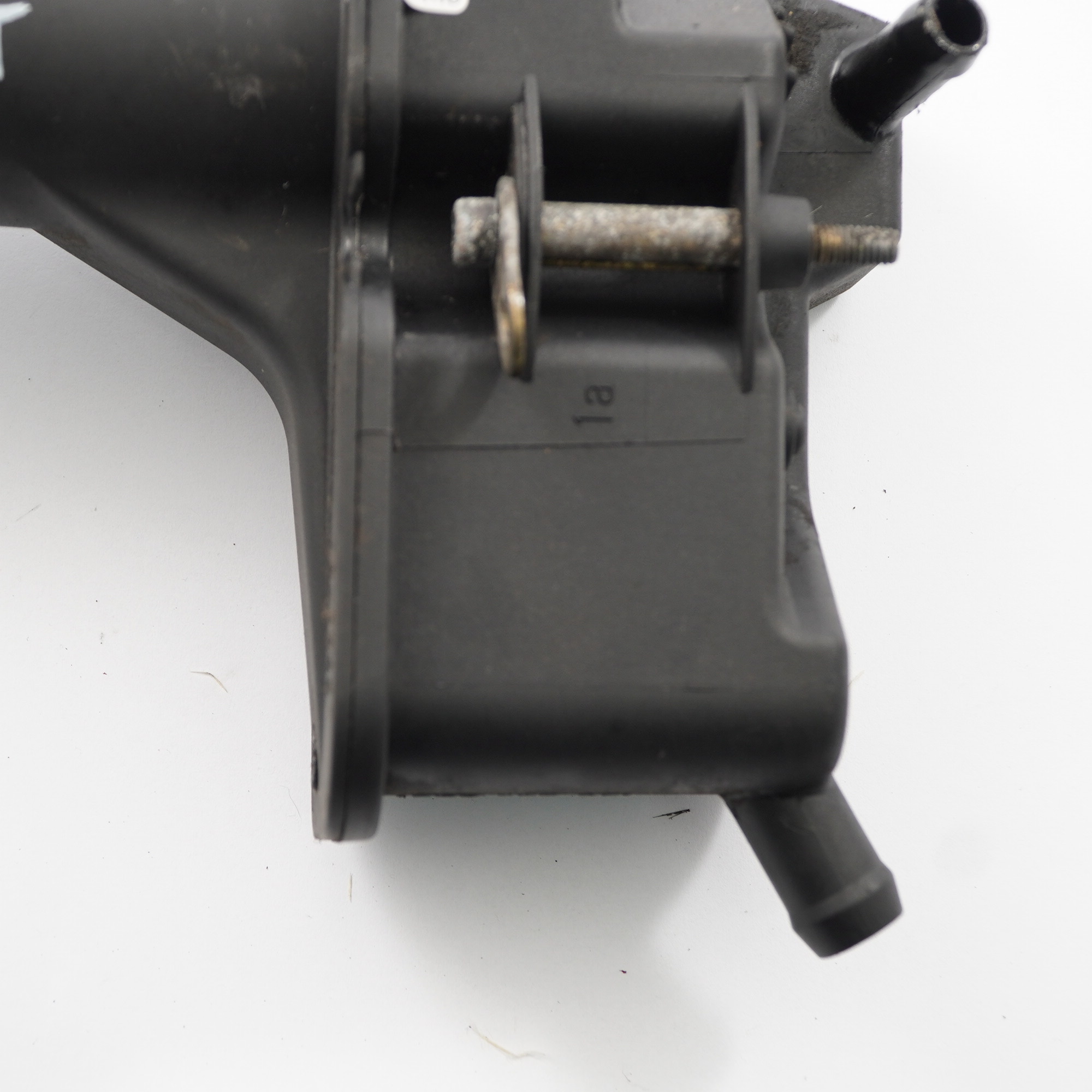 VW Volkswagen LT 35 Servolenkungs pumpe Flüssigkeits behälter Tank 2D0422371