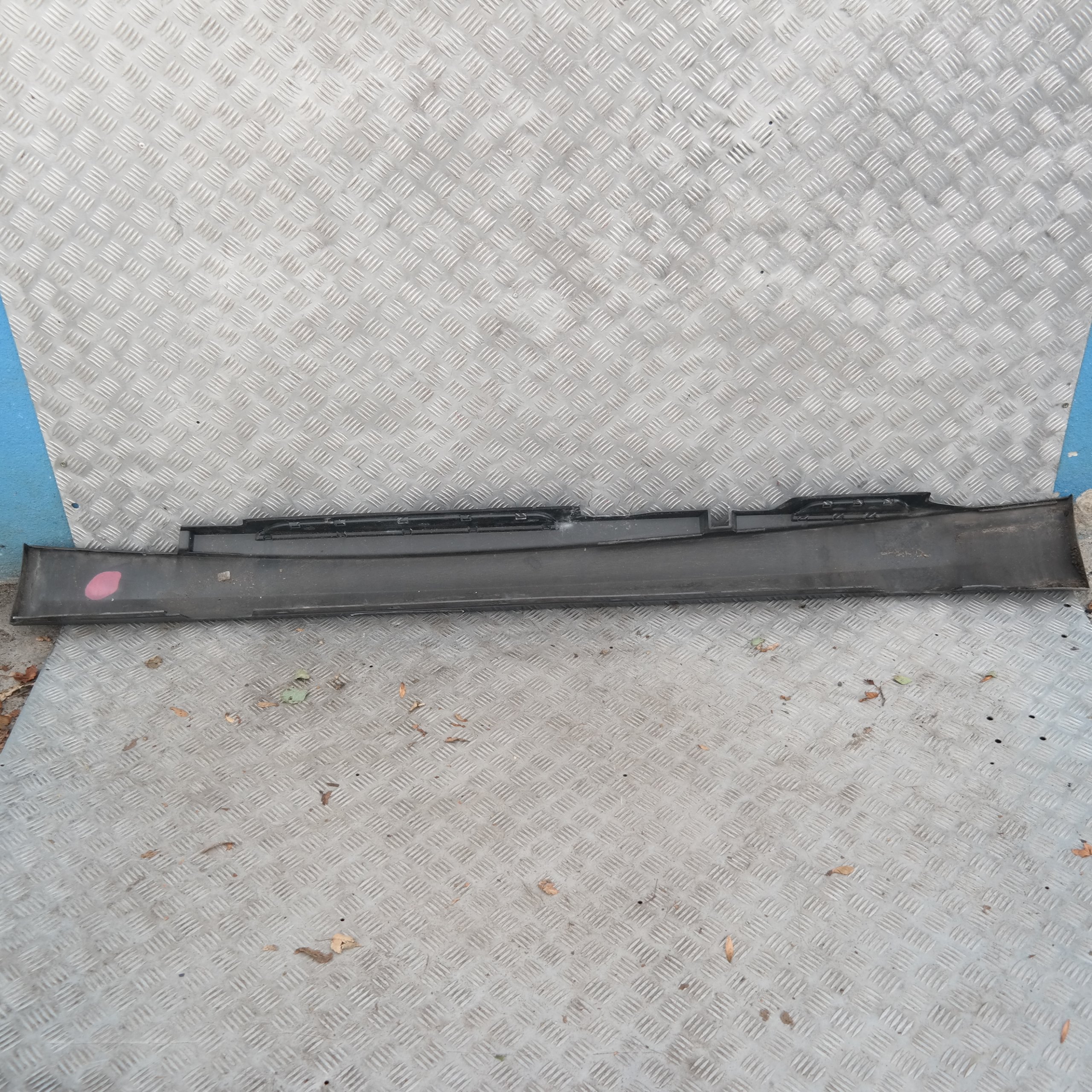 BMW 1 SERIES E87 LCI E87N Sill Strip Side Skirt Right O/S Sparkling Graphite