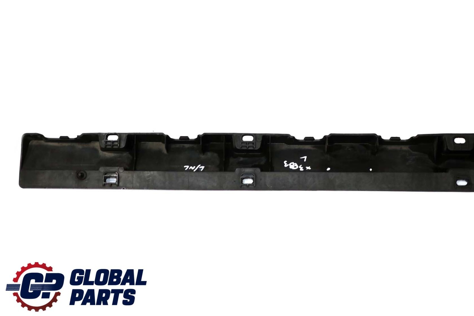 BMW X3 Series E83 Left N/S Door Sill Chassis Cover Shield Reinforcement  3330869