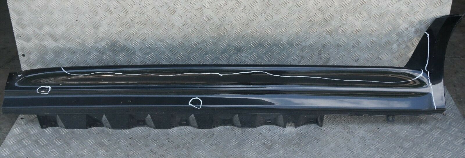 BMW X3 Series E83 Front Left N/S Door Sill Skirt Board Trim Panel Black Sapphire