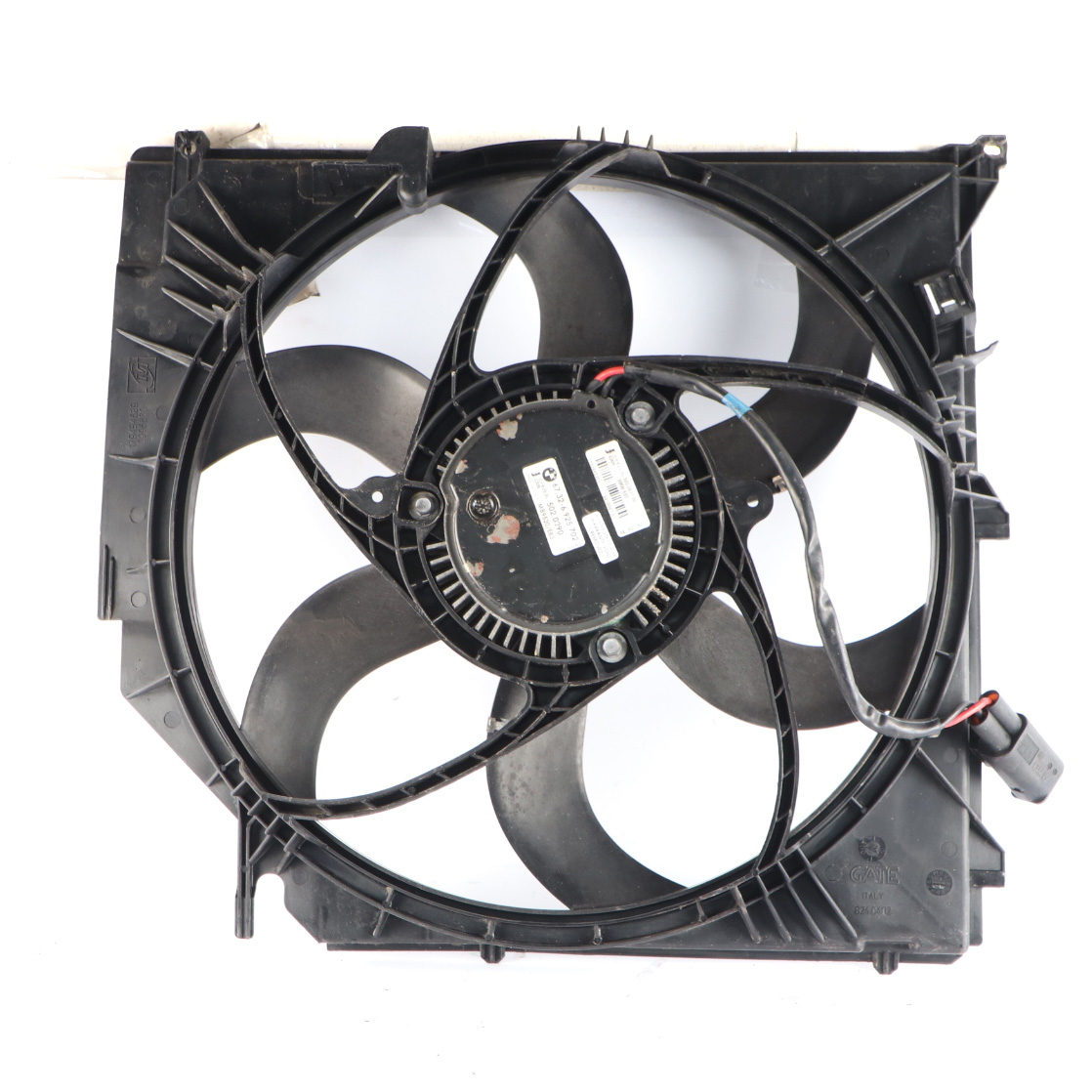 BMW X3 E83 Engine Cooling Radiator Rad Fan Motor Housing 400W 3414008