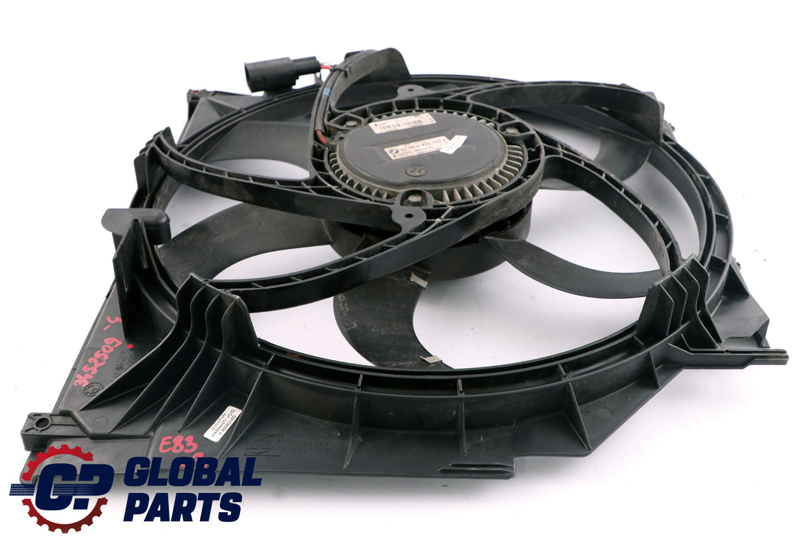 BMW X3 E83 Engine Cooling Radiator Rad Fan Housing Shroud 400W 3452509