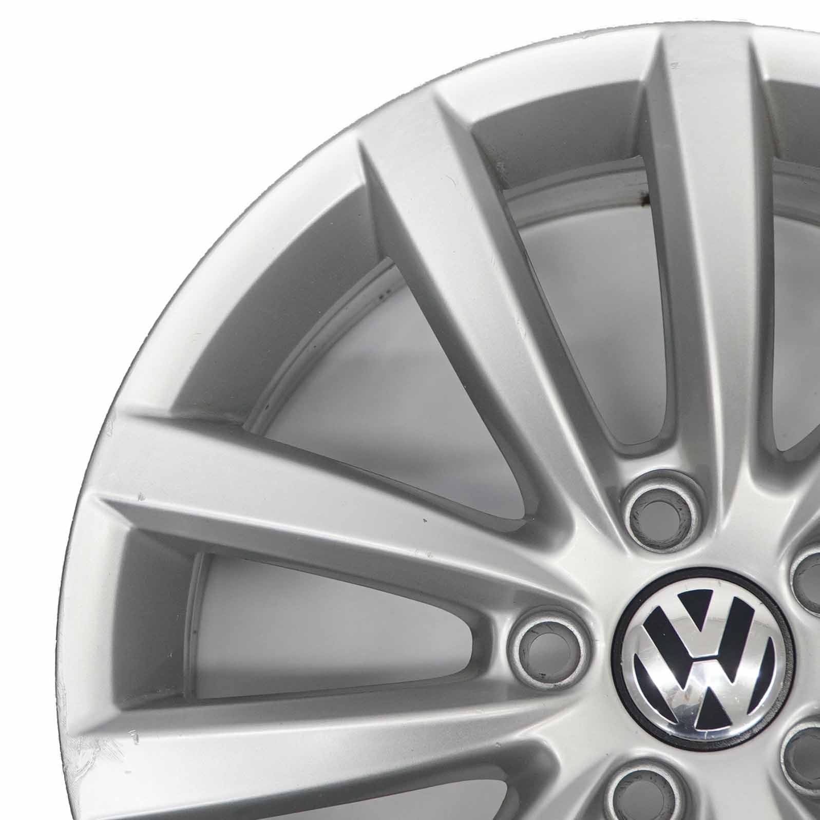 VW Volkswagen Passat B7 Silberne Leichtmetallfelge 17" ET:47 7,5J 3AA601025AD