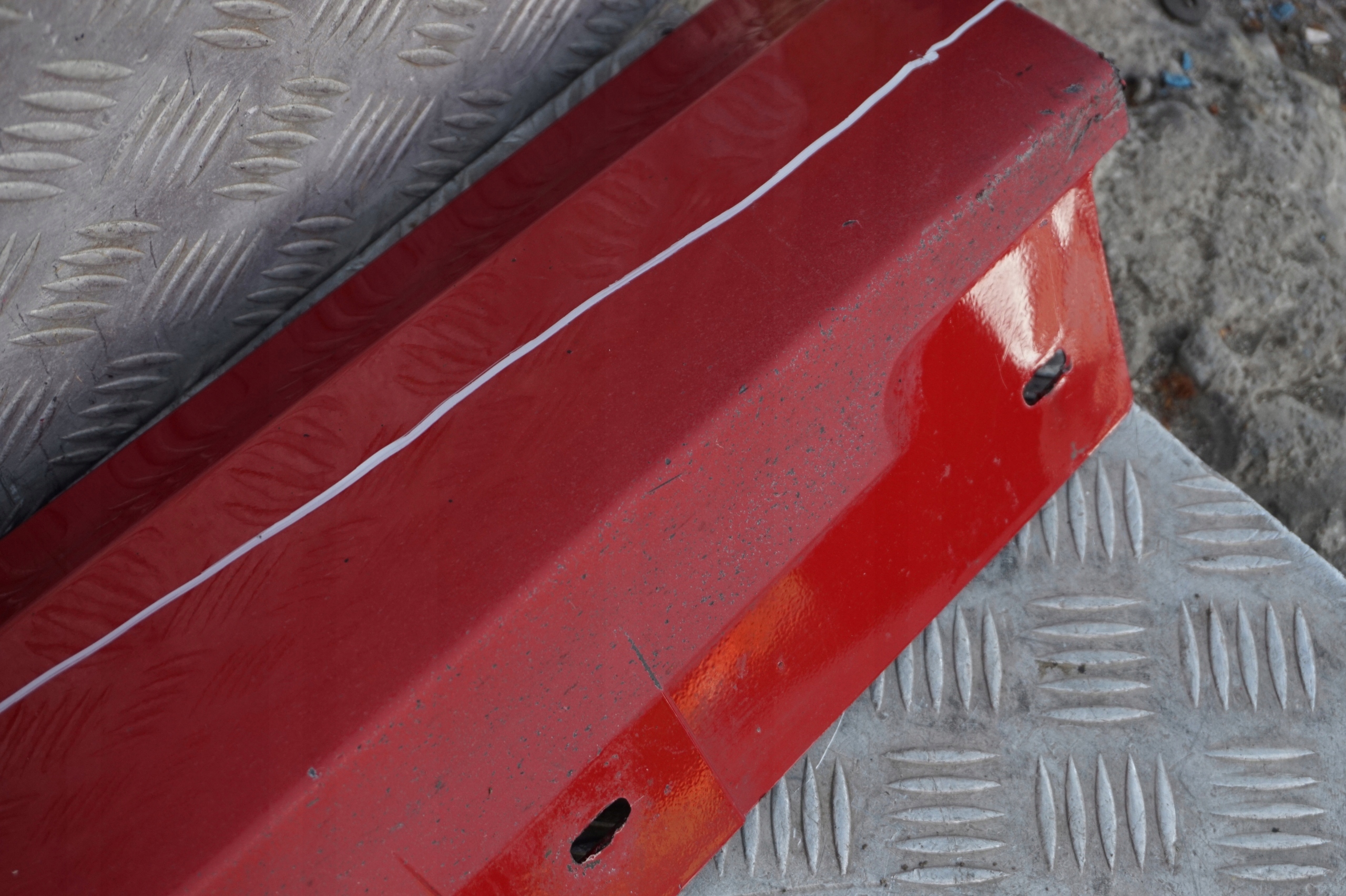 BMW 3 SERIES E90 E91 LCI Sill Strip Side Skirt Right O/S Karmesinrot Crimson Red