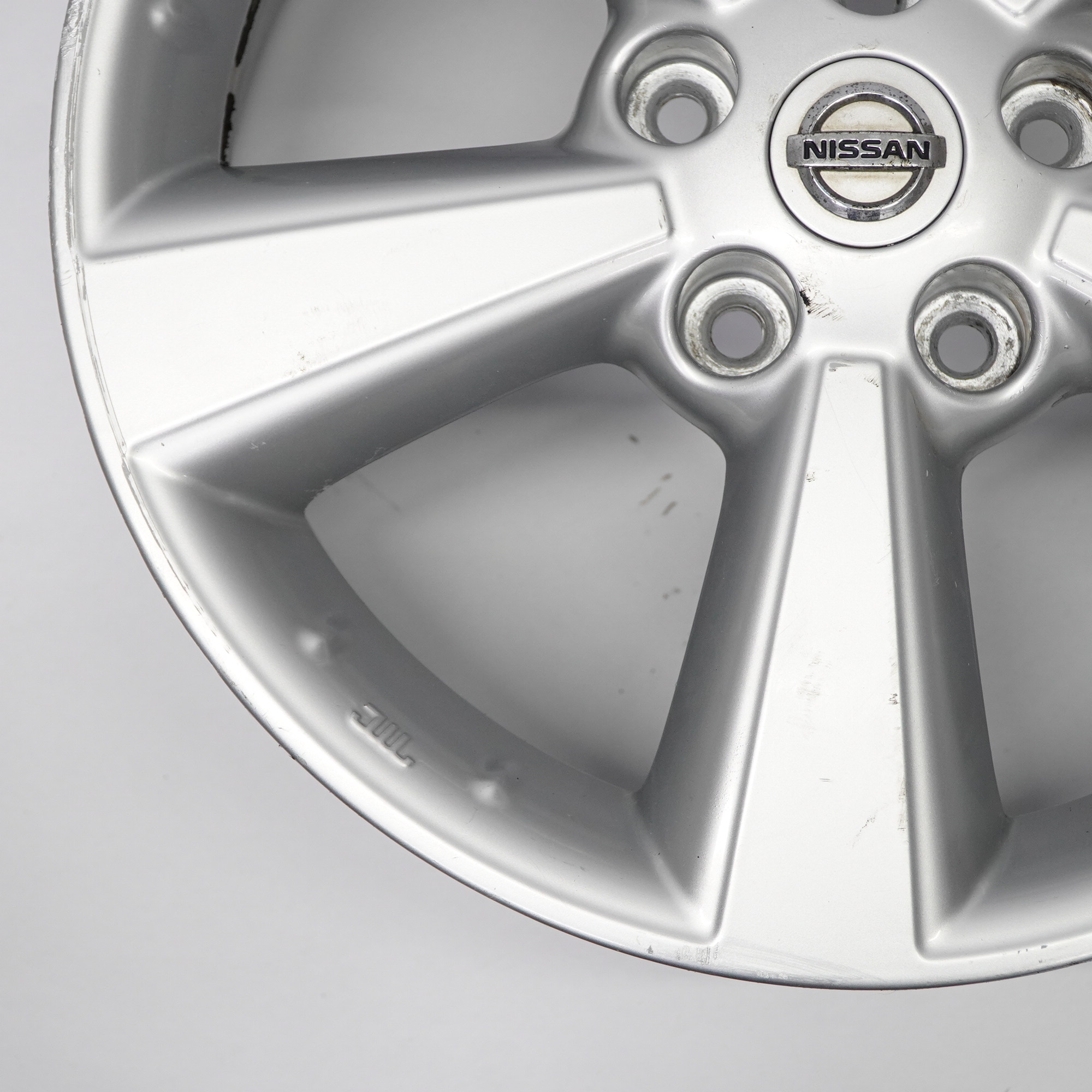 Nissan Qashqai J10 Silver Alloy Wheel Rim 17" ET:40 6.5J 40300EY17C