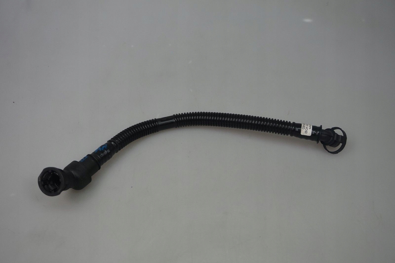 BMW 1 3 Series E87 E90 E91 Crankcase Breather Return Pipe Hose Line 7533341