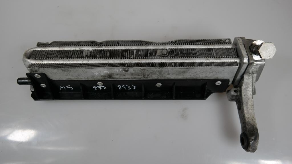 BMW 5 6 SERIES E60 E61N M5 E63 E64 M6 Transmission oil cooler 91017568