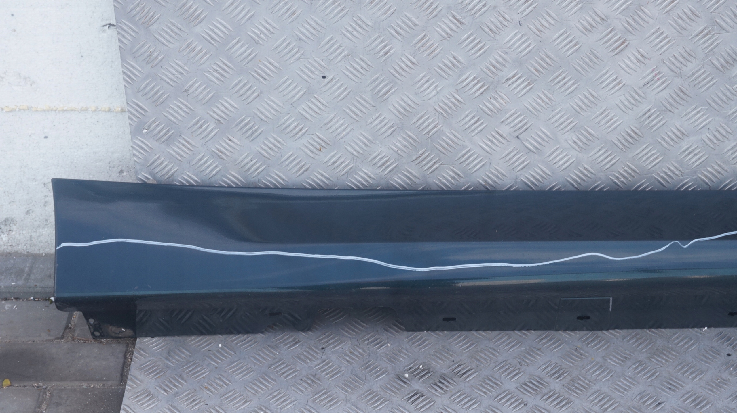 BMW 3 Series E90 E91 Sill Strip Side Skirt Right O/S Tiefgruen Deep Green A43