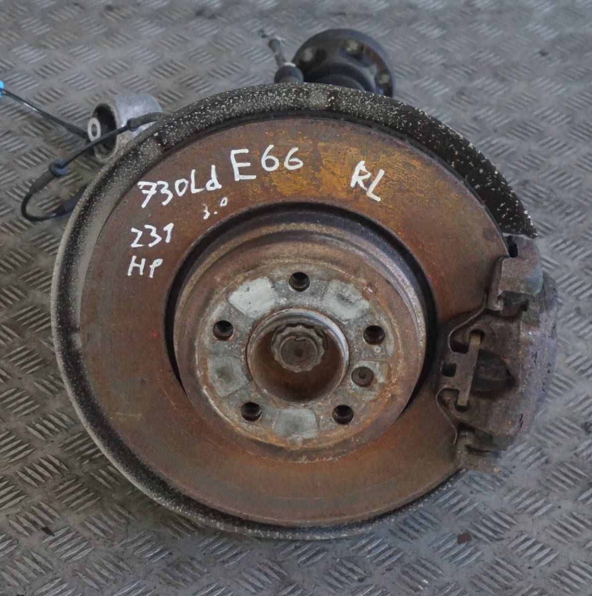 BMW 7 Series E66 730Ld M57N2 Rear Left N/S Leg Brake Disc Axle Suspension