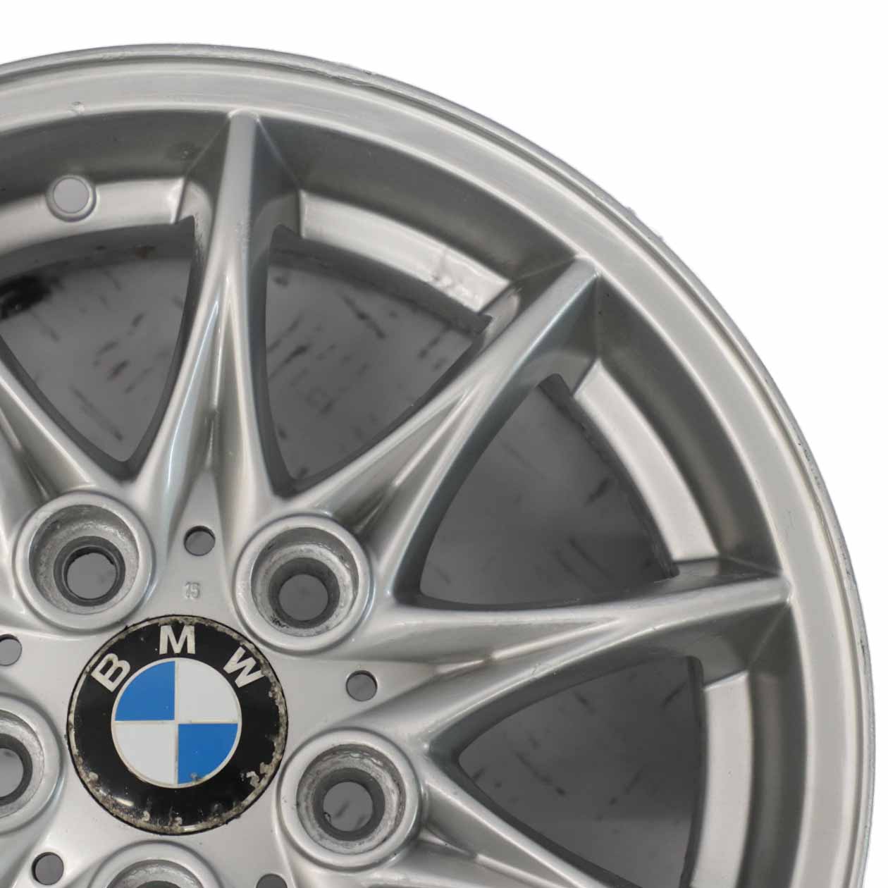 BMW Serie Z4 E85 Jante en Alliage 16" a Rayon etoile 104 ET:47 7J 6758189