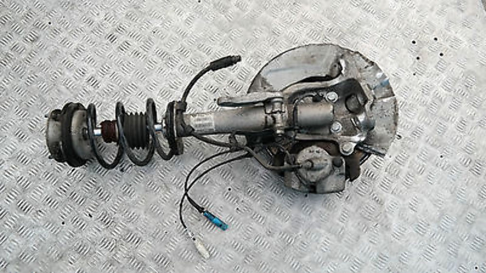 BMW 5 er E60 525i M54 Stoßdämpfer Federbein vorne links Bremssattelgehäuse