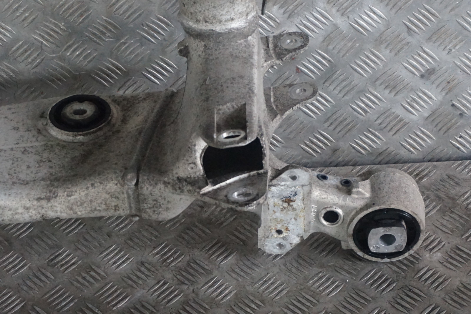 BMW 5 Series E60 Rear Axle Carrier Subframe Suspension Cradle