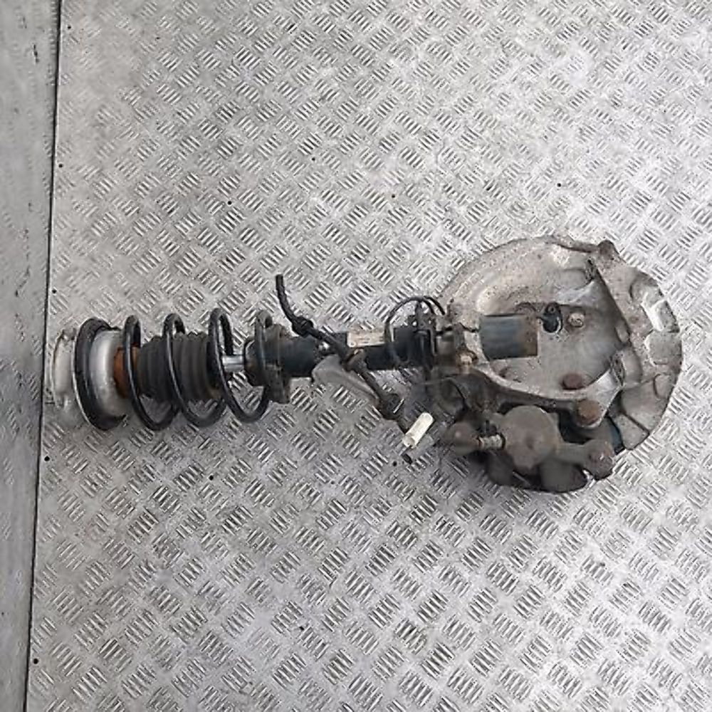 BMW 1 Series E87 LCI 118i Front Left N/S Spring Strut Brake Suspension Leg Hub