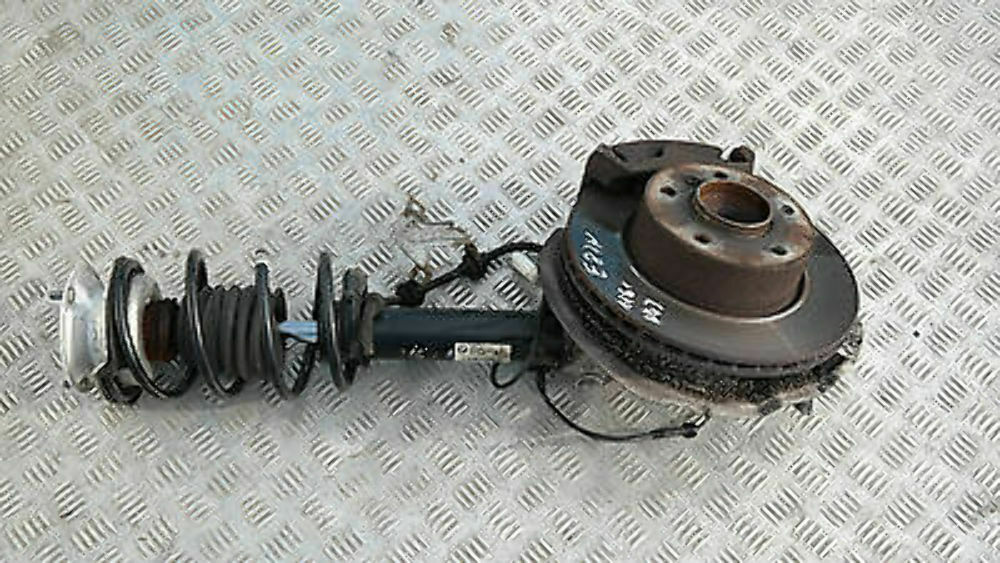 BMW 1 E87N 116i N43 Front Left N/S spring strut brake suspension leg hub axle