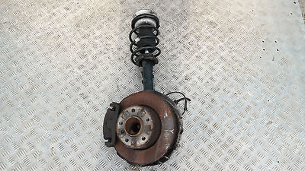 BMW 1 Series 4 E87N LCi 116i Front Right O/S Spring Strut Brake Suspension Axle