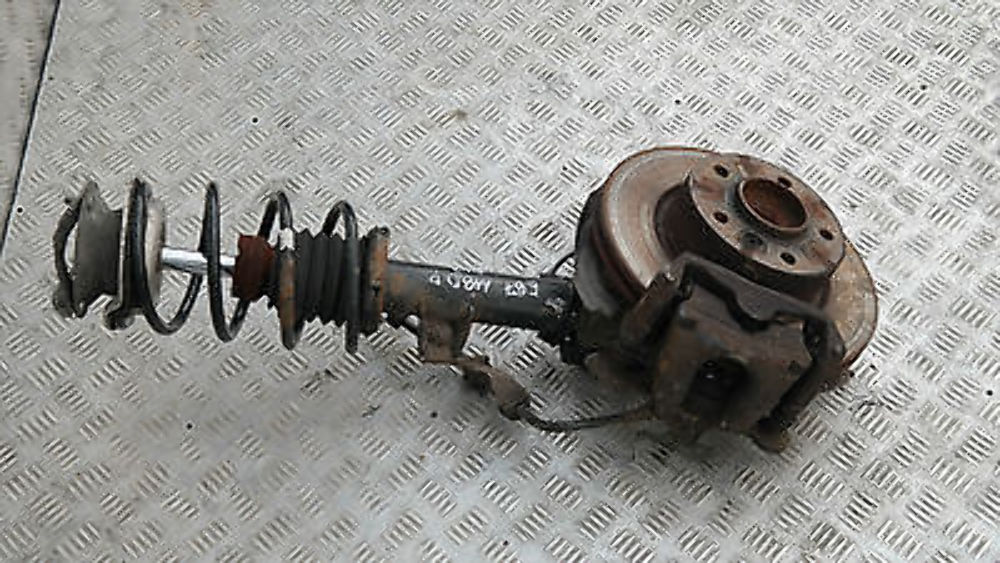 BMW E87N 118d N47 Front Right O/S Spring Strut Brake Suspension Axle