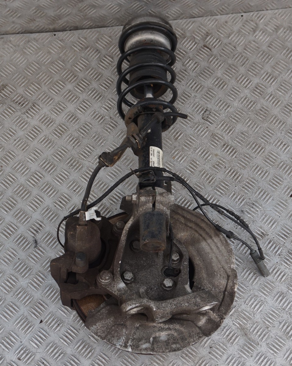 BMW 1 Series E87 LCI 123d N47S Front Left N/S Spring Strut Brake Suspension Leg