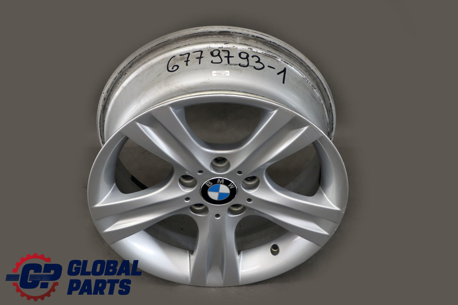 BMW 1 series E81 E82 E87 Rear Wheel Alloy Rim 17" 7,5J ET:47 Star Spoke 262