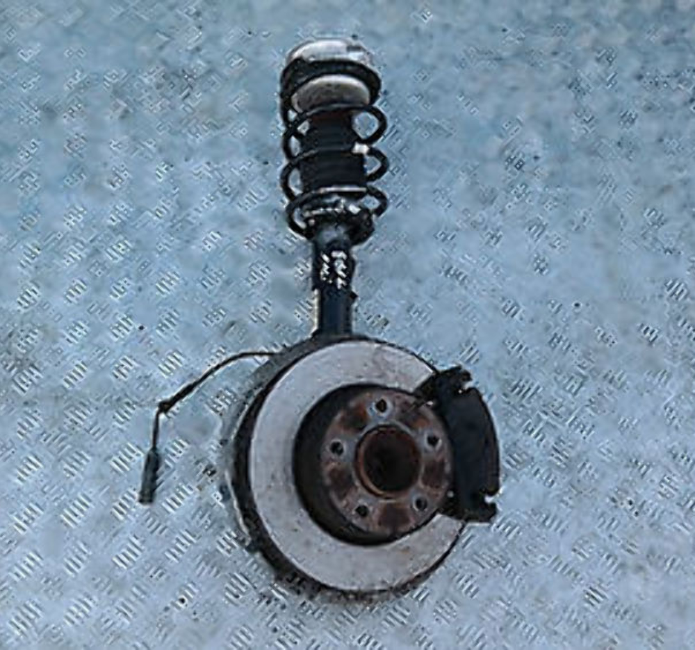 BMW E81 116i N43 Front Left N/S Spring Strut Brake Suspension Leg Hub Axle