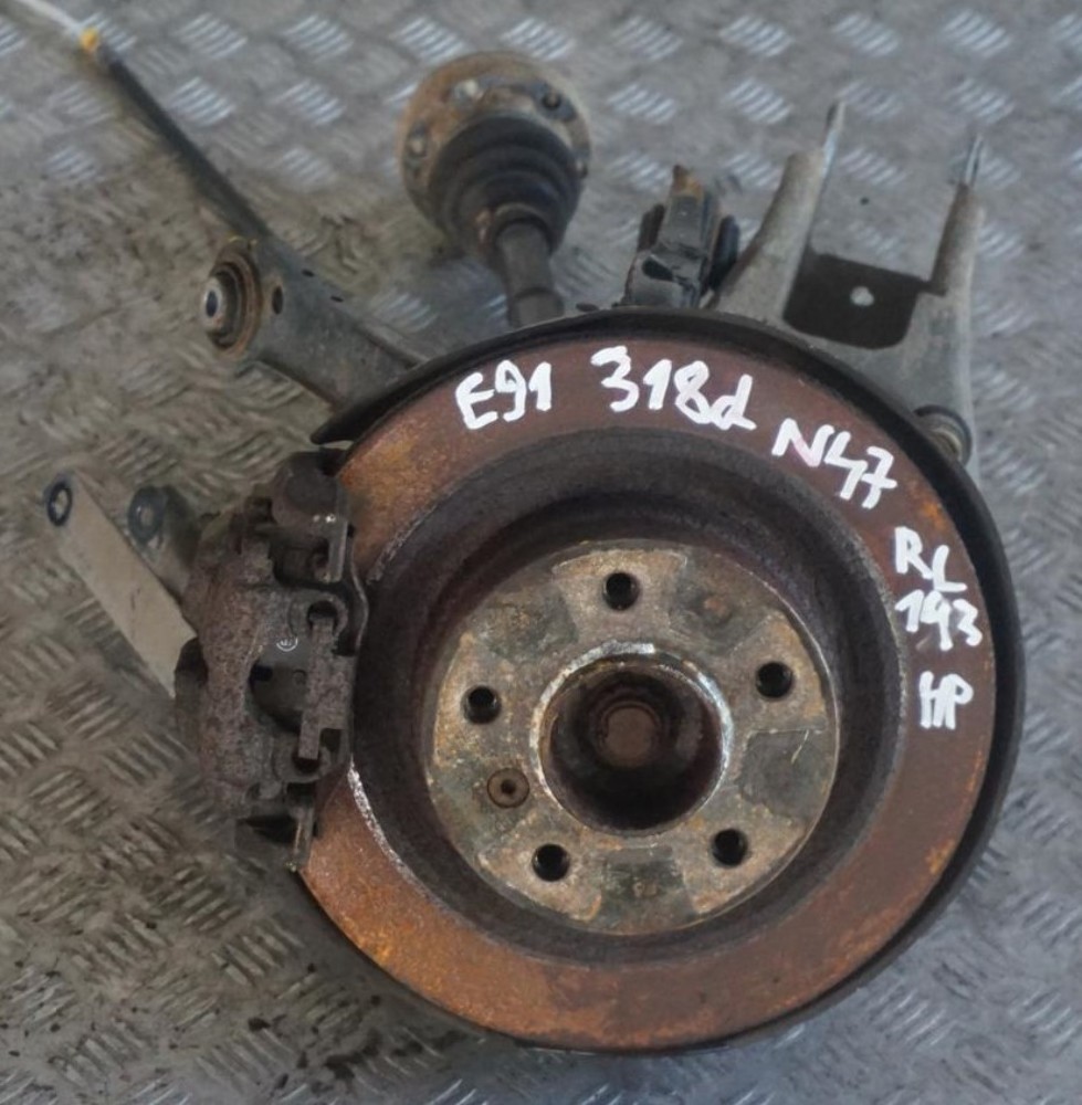 BMW 3 E91 LCI Touring 318d N47 Rear Left N/S Suspension Leg Axle Brake Disc