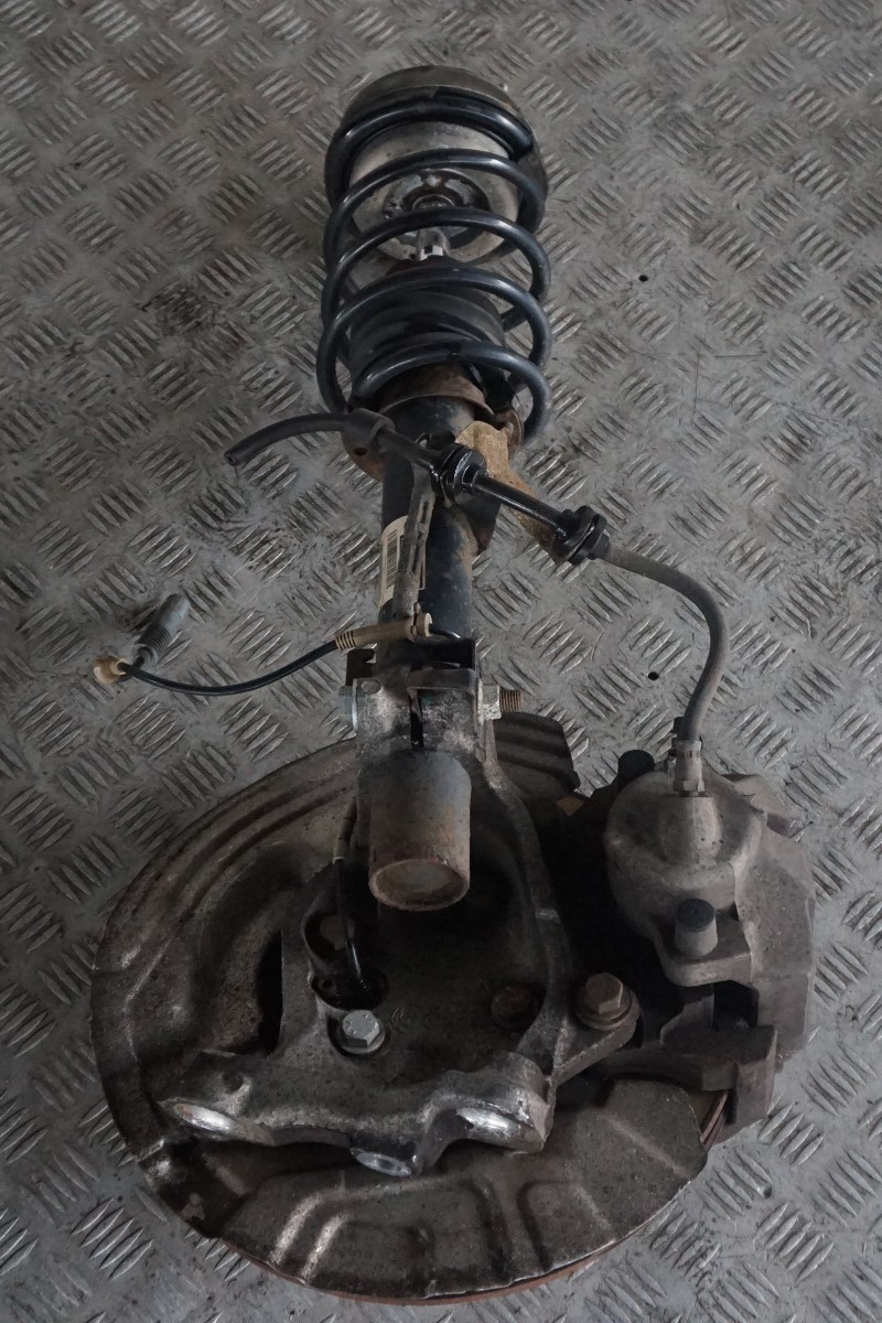 BMW 3 Series E91 330d M57N2 M Sport Front Right O/S Spring Strut Suspension Leg