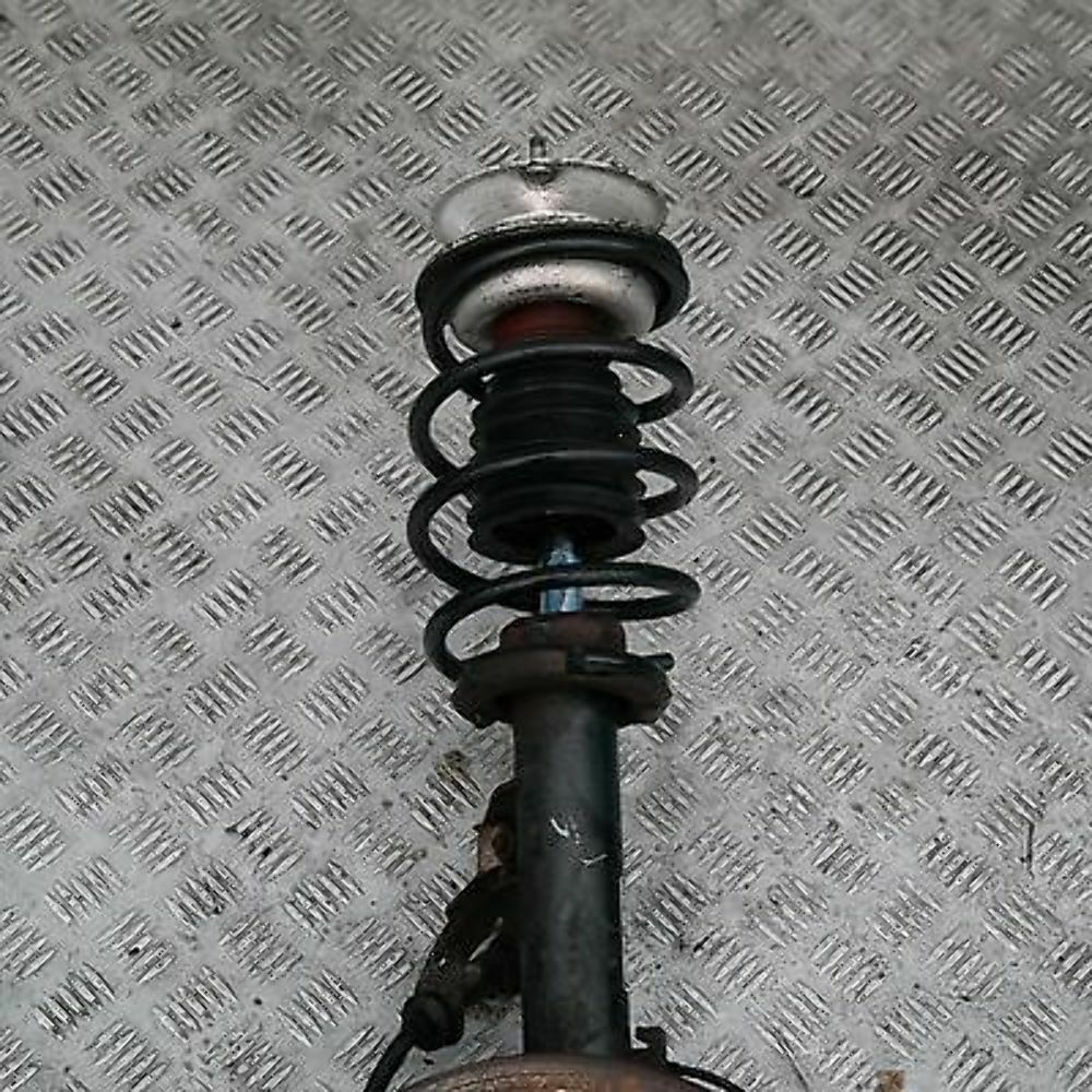 BMW 1 Series E87 LCI 120d N47 Front Right O/S Spring Strut Brake Suspension Axle