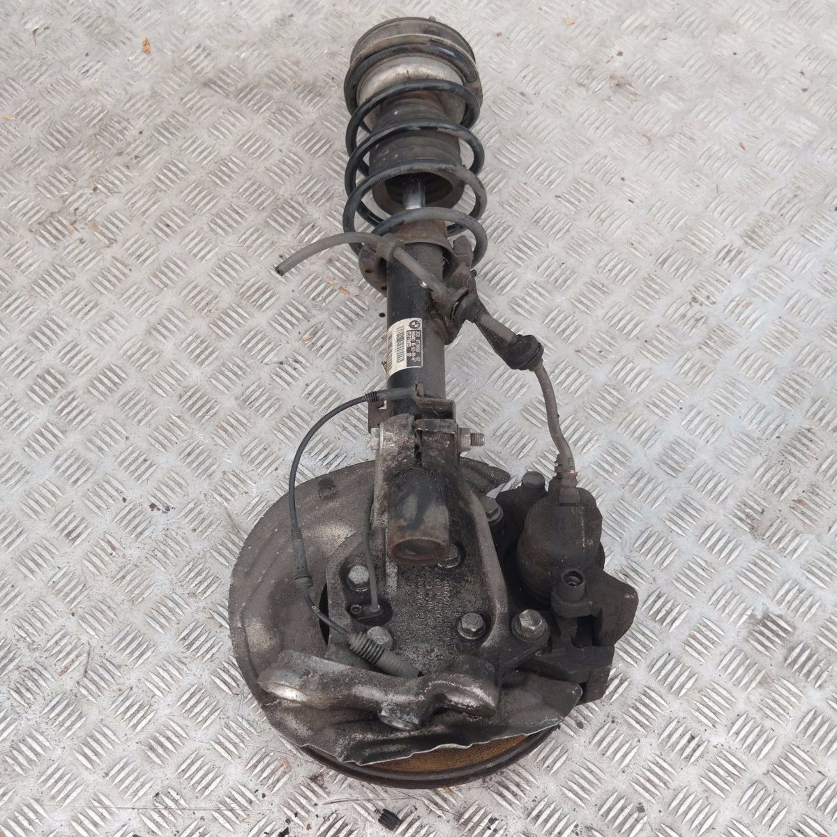 BMW 1 Series E87 LCI 120i N43 M Sport Front Right O/S Spring Leg Brake