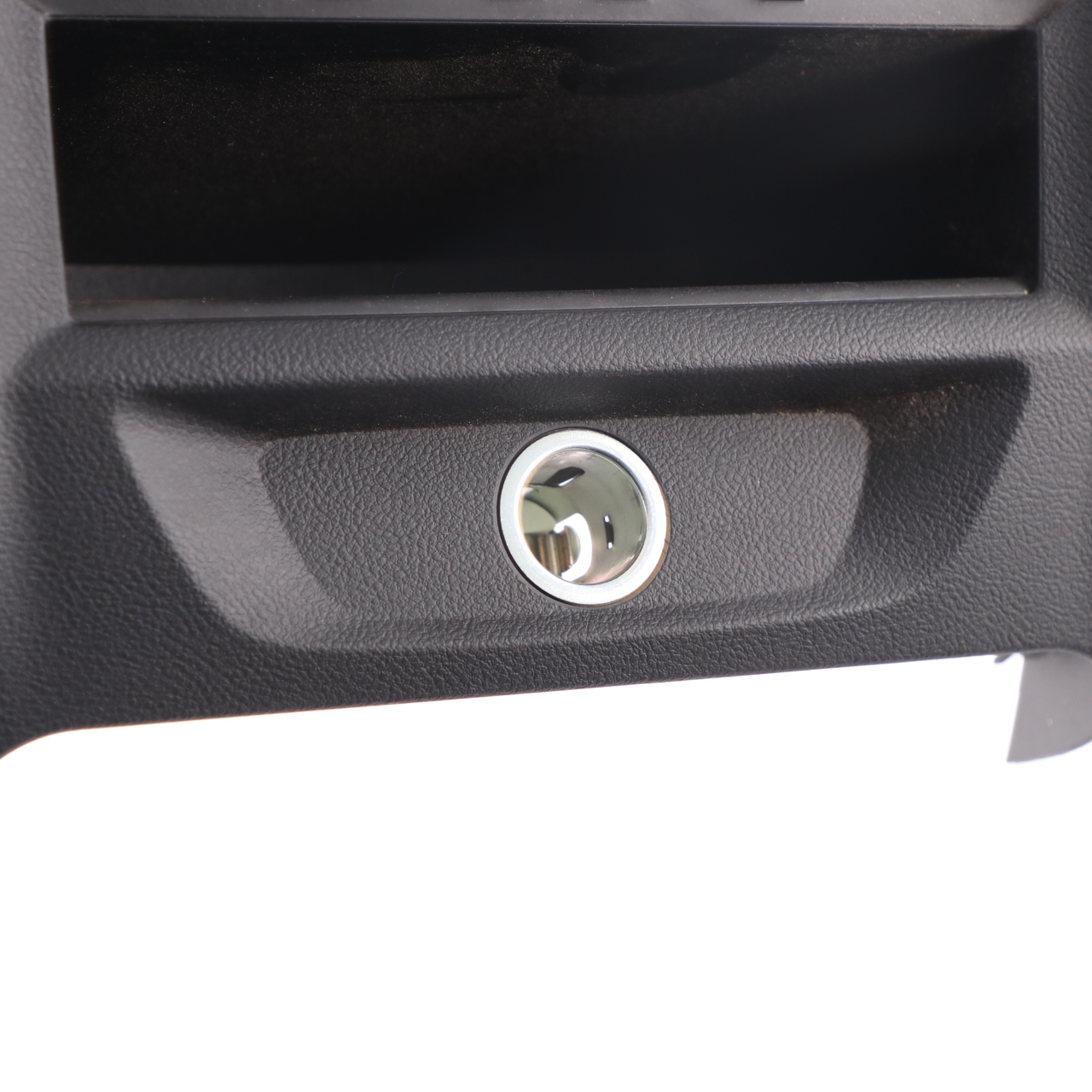 BMW G30 Centre Console Rear Cover Armrest Back Cover Storage 12V Socket Black 