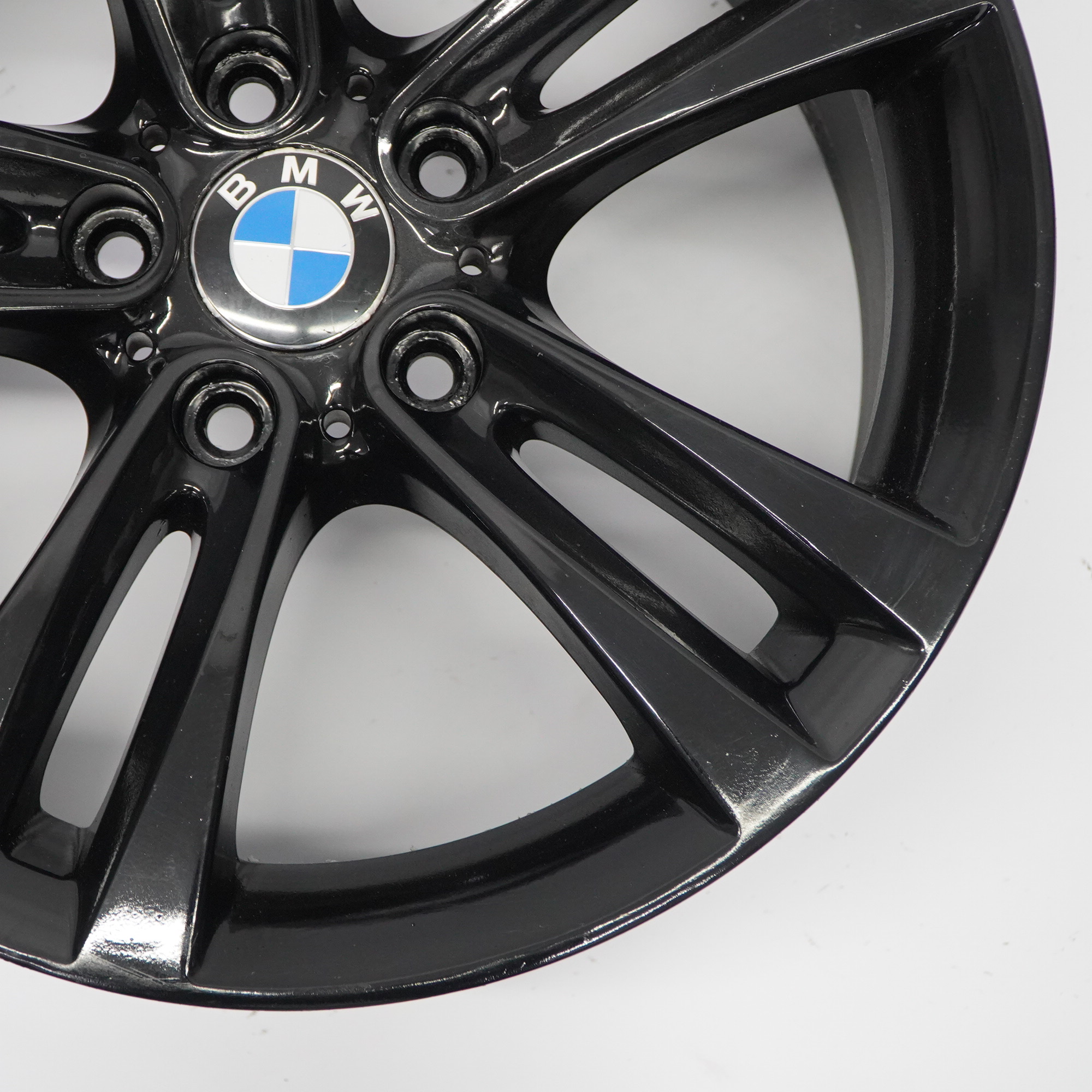 BMW F30 F31 F32 Schwarz Alufelge 18" Doppelspeiche 397 8,5J ET:47 6868378