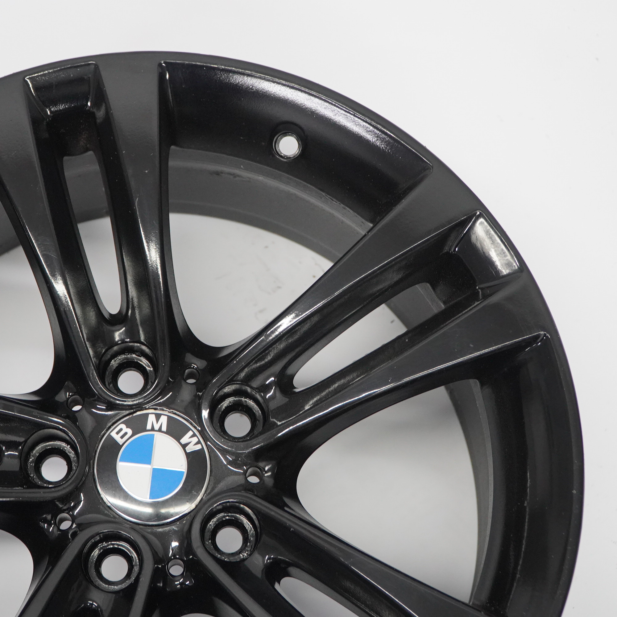 BMW F30 F31 F32 Schwarz Alufelge 18" Doppelspeiche 397 8,5J ET:47 6868378