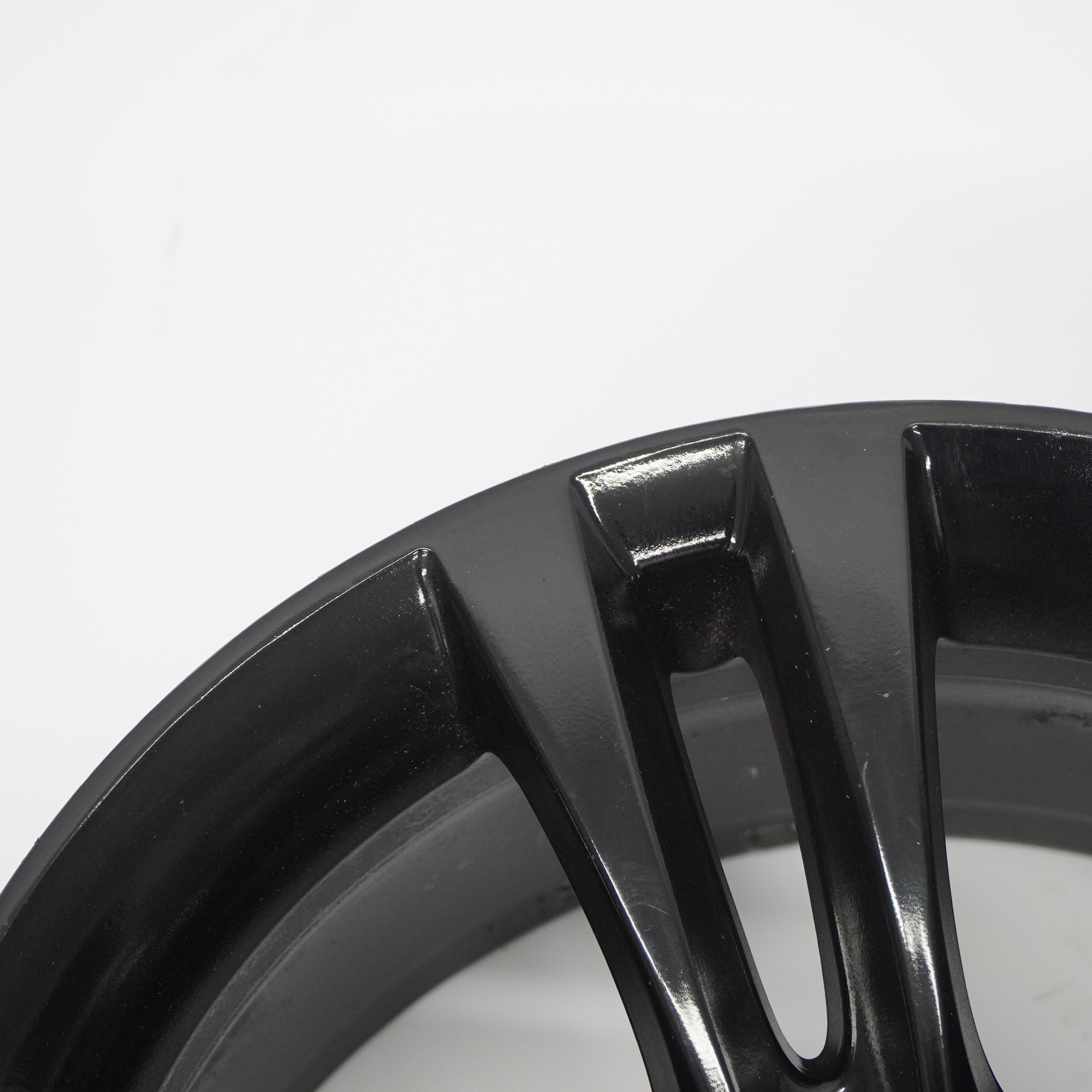 BMW F30 F31 F32 Schwarz Alufelge 18" Doppelspeiche 397 8,5J ET:47 6868378