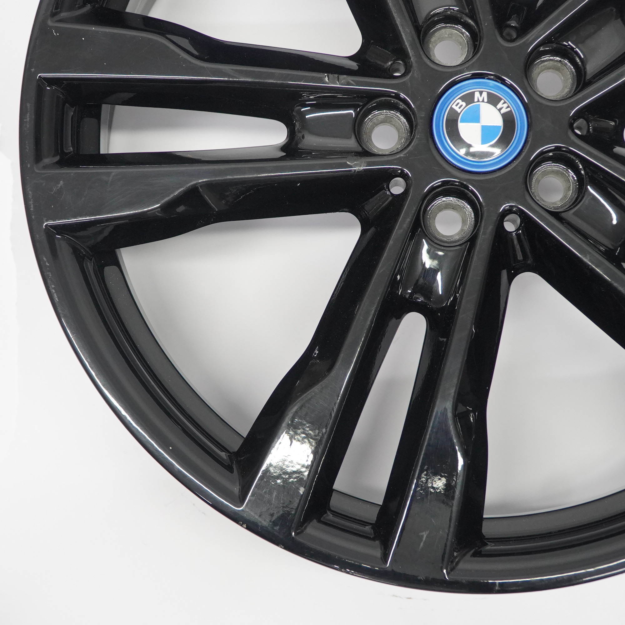 BMW i3 I01 LCI Hinterrad Schwarz Felge 20" Doppel speiche ET:39 6J 6888011