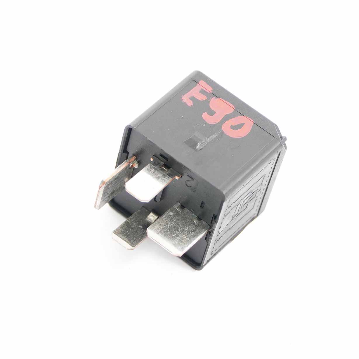 Relay BMW E60 E87 E90 F10 F30 Black 4 Pin Tyco 6901469