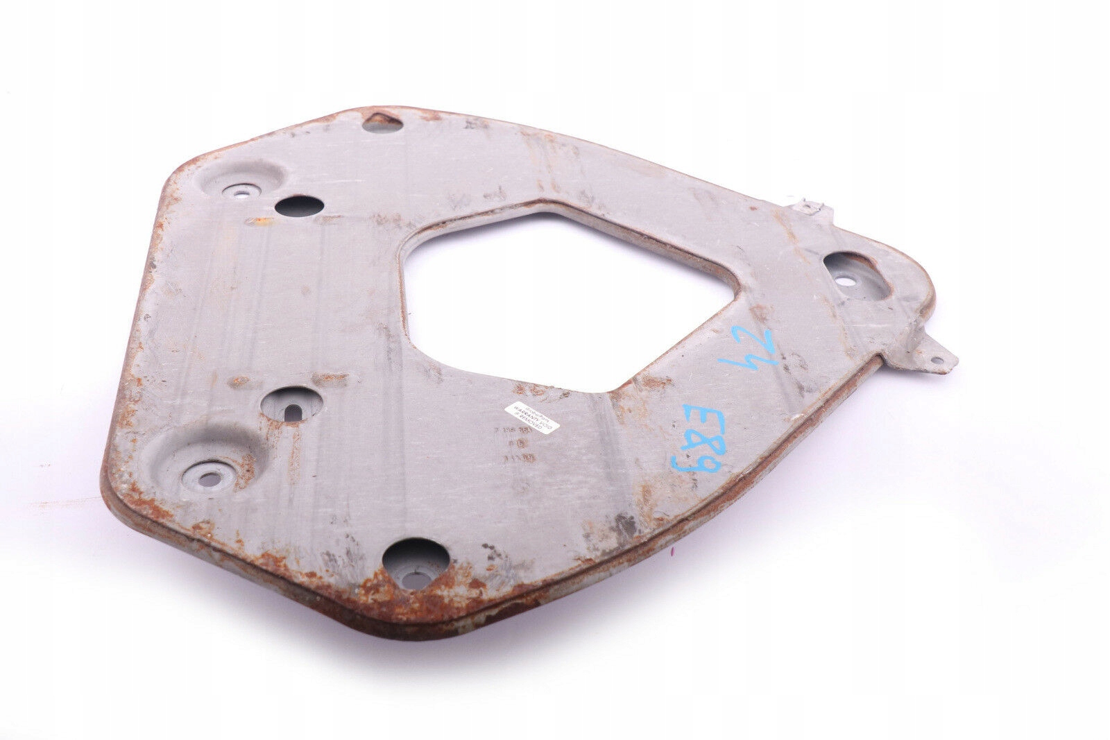 BMW Z4 Series E89 Roadster Front Lower Reinforcement Body Brace Plate 7199654