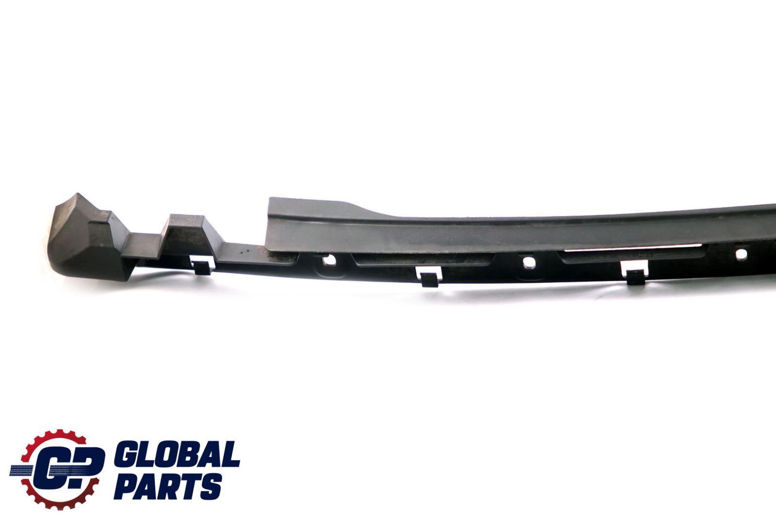 BMW Z4 Series E85 Roadster Cabrio Rear Bumper Centre Guide Mount Trim 7016076