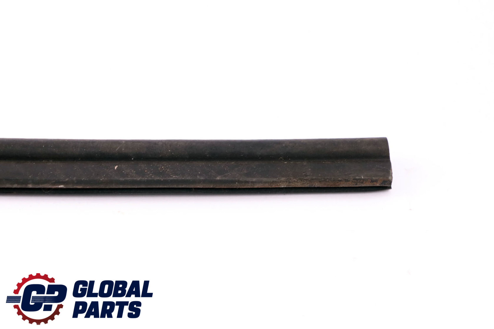 BMW 5 Series E60 E61 LATERAL ENGINE HOOD SEALING SEAL