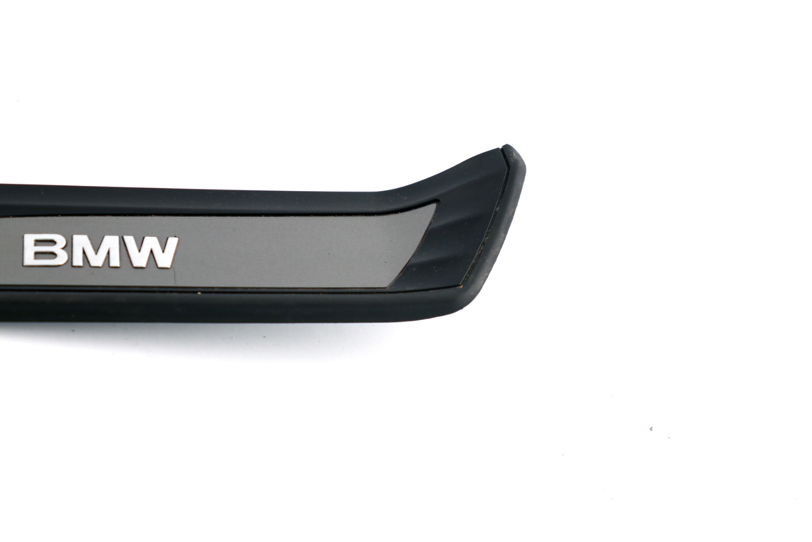 BMW E60 E61 Rear Right Entrance Kick Door Sill Cover Trim Strip O/S 7034306