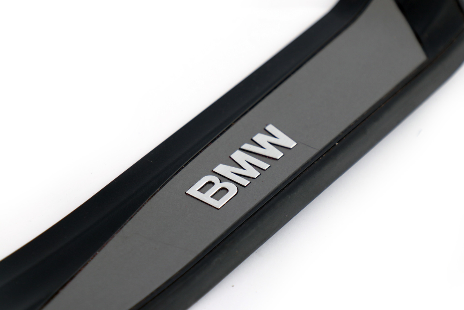 BMW E60 E61 Rear Right Entrance Kick Door Sill Cover Trim Strip O/S 7034306